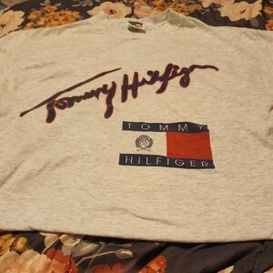 Tommy Hilfiger Heather Gray Logo Tee